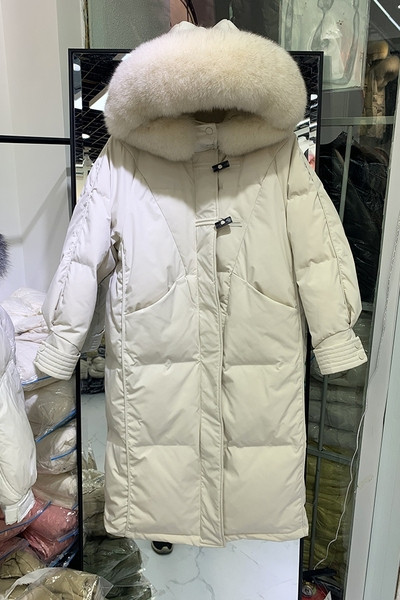 Naiste talvejope pikk mudel kapuutsi ja sulestikuga