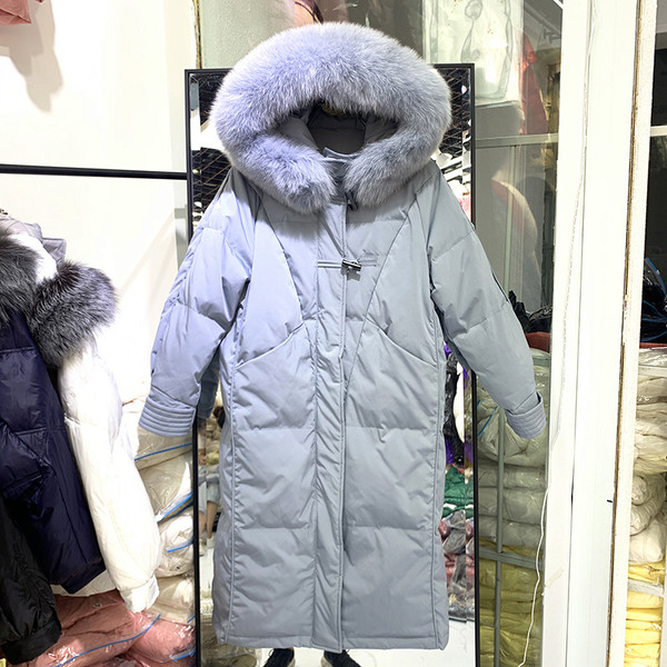 Naiste talvejope pikk mudel kapuutsi ja sulestikuga