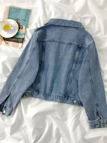 Új modell női farmerdzseki kék színben, gombokkal