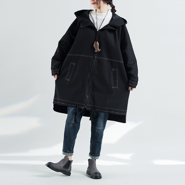 Lai kapuutsiga ja pikkade varrukatega naiste jope