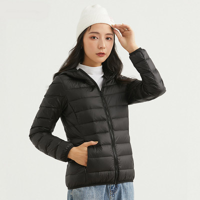 Σπορ-casual γυναικείο μπουφάν με κουκούλα και μεγέθη έως 4XL