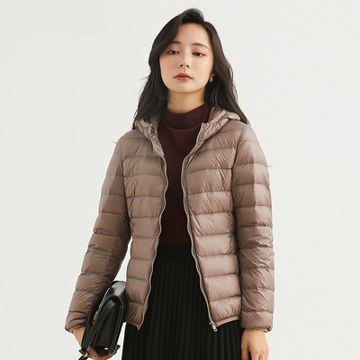 Σπορ-casual γυναικείο μπουφάν με κουκούλα και μεγέθη έως 4XL