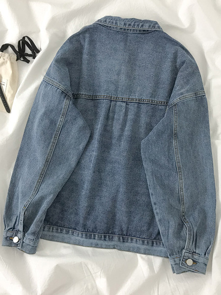 Női farmer dzseki zsebekkel és gombokkal, kék színben