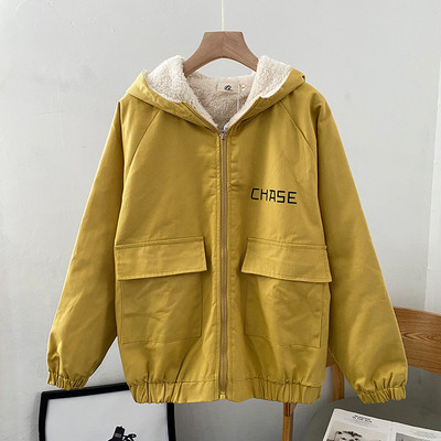 Φθινοπωρινό μπουφάν με ελαστική και μαλακή επένδυση