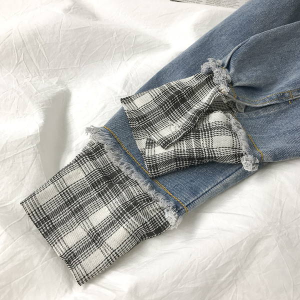 Ženska ležerna traper jakna s džepovima i gumbima u plavoj boji