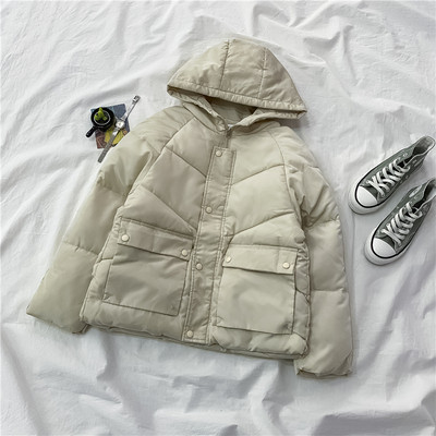 Új modell őszi-téli kabát kapucnival és zsebekkel