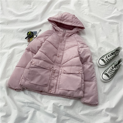 Új modell őszi-téli kabát kapucnival és zsebekkel