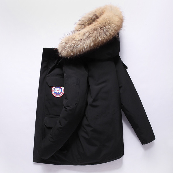 Moodne taskutega naiste jakk ja kapuuts sulestikuga