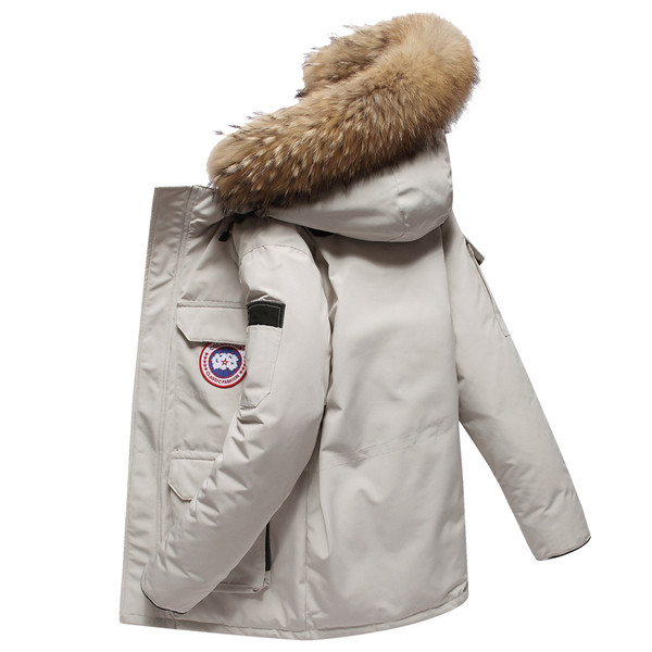 Moodne taskutega naiste jakk ja kapuuts sulestikuga