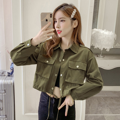 Vaba vabaaja lühike naiste jakk krae ja nööpidega