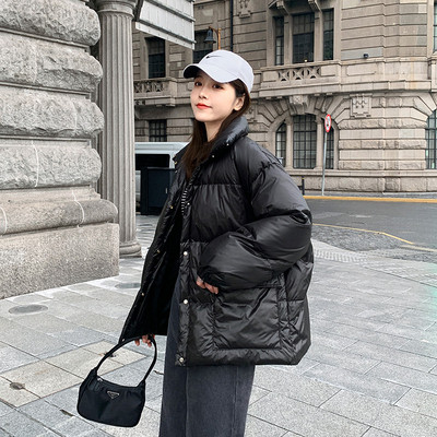 Μπουφάν casual δε μαύρο χρώμα με τσέπες