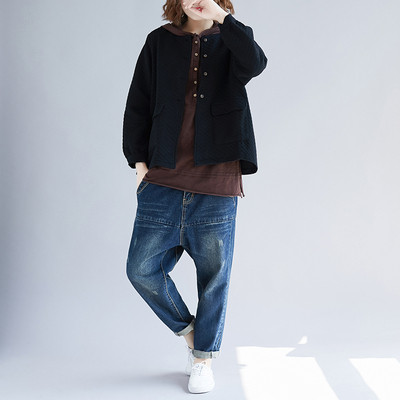 Női alkalmi kabát gombokkal