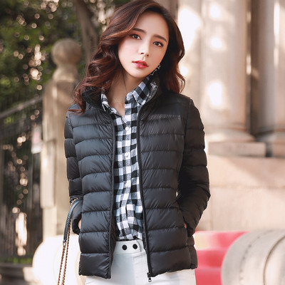 Igapäevane kerge kõrge krae ja taskutega naiste jope