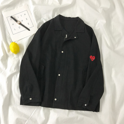 Γυναικείο ανοιξιάτικο μπουφάν με κουμπιά και έμβλημα