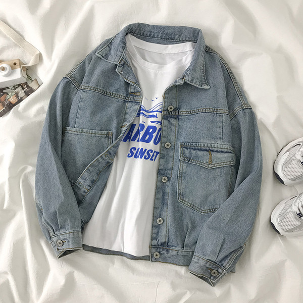 Naiste vabaaja nööpide ja taskutega teksajakk