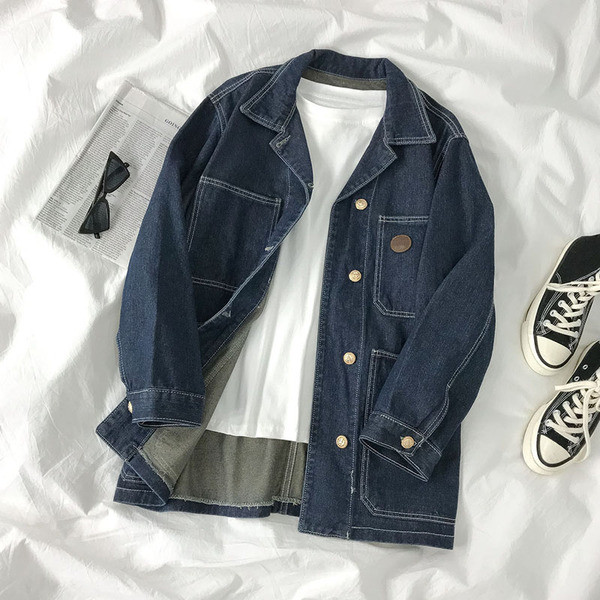 Naiste vabaaja siniste nööpide ja taskutega teksajakk