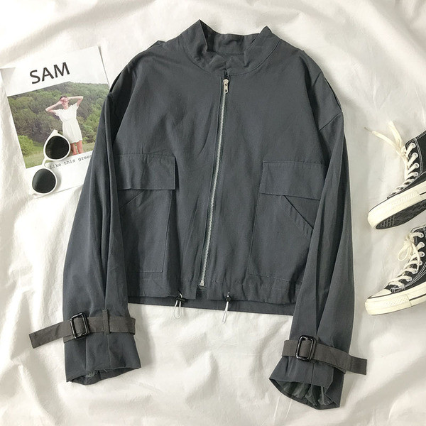 Naiste vabaaja jope luku ja taskutega