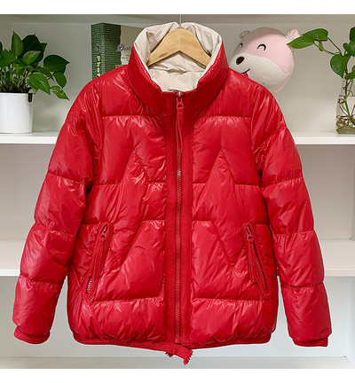 Női téli kabát magas gallérral