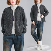 Naiste vabaaja lühike pikkade varrukatega jakk