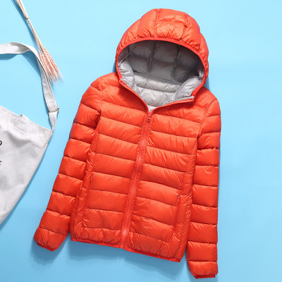 Könnyű őszi kabát két arccal és kapucnival