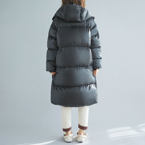 Naiste tepitud pikk kapuutsiga jakk