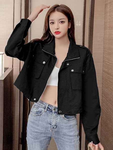 Női alkalmi kabát zsebekkel - széles modell