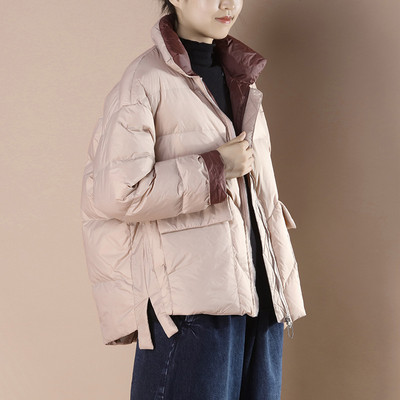 Széles modell téli kabát hasítékokkal