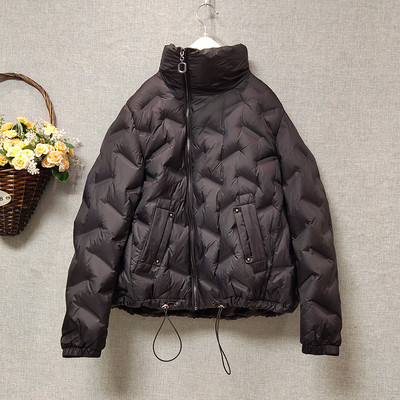 Új modell őszi-téli kabát oldalsó rögzítéssel