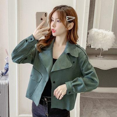 Uut mudelit pikkade sametvarrukatega naiste jope