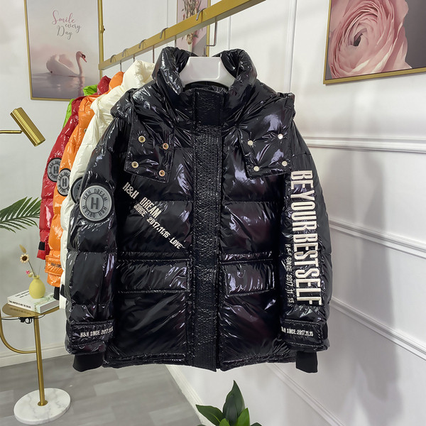 Új modell női téli kabát feliratokkal