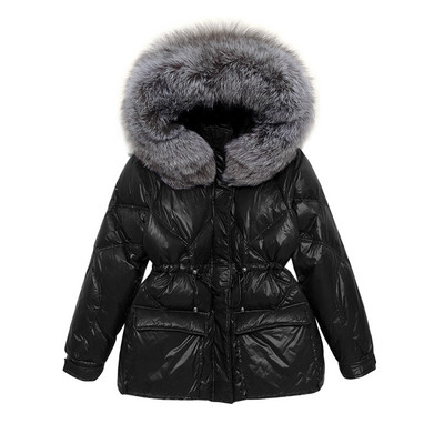 Női téli kabát elasztikus derékkal és kapucnival