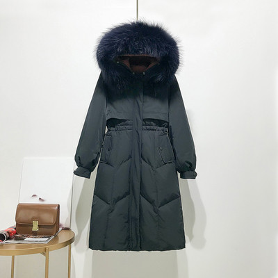 Női téli kabát derekán és lefelé a kapucniján megkötős