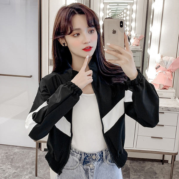 Uue mudeli kõrge kraega naiste sportjope