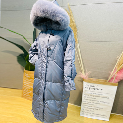 Naiste pikk kapuutsiga talvejope