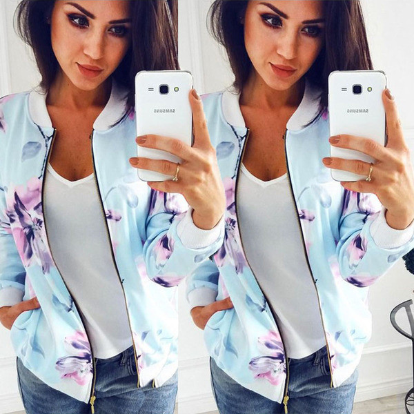 Női kabát mintával és virágmotívumokkal - két modell