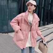 Fényes hatású téli rövid kabát nőknek