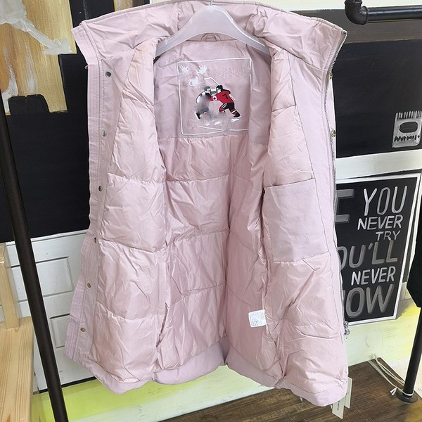 Naiste vabaaja jakk kõrge krae ja kapuutsiga