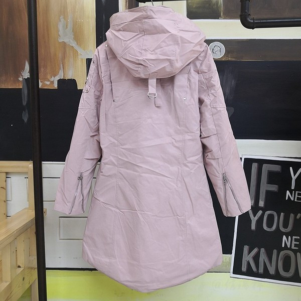 Naiste vabaaja jakk kõrge krae ja kapuutsiga