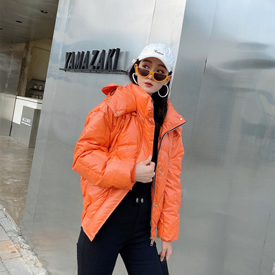 Új modell őszi-téli rövid kabát kapucnival