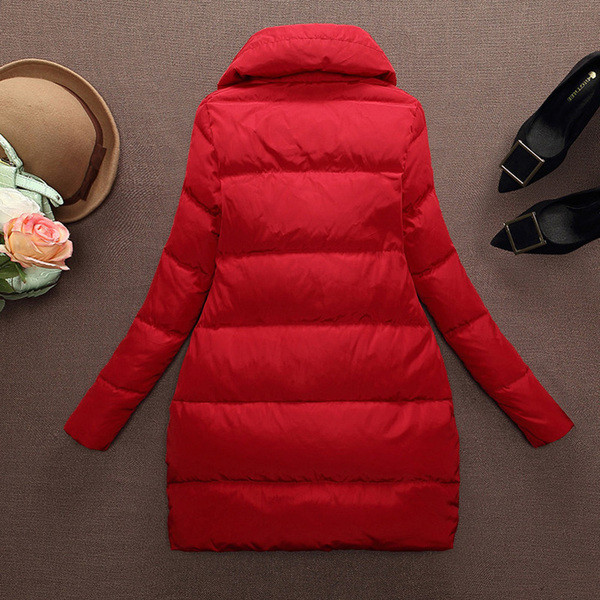 Novi model zimske ženske jakne sa V kragnom