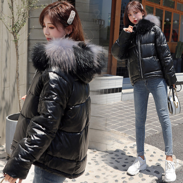 Naiste talve lühike jope värviliste sule ja taskutega - asümmeetriline mudel