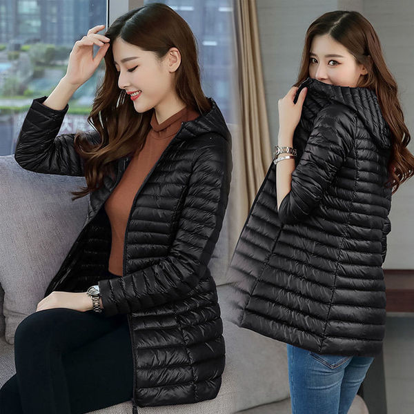 Kerge naiste jakk kapuutsiga ja suurustega kuni 6XL