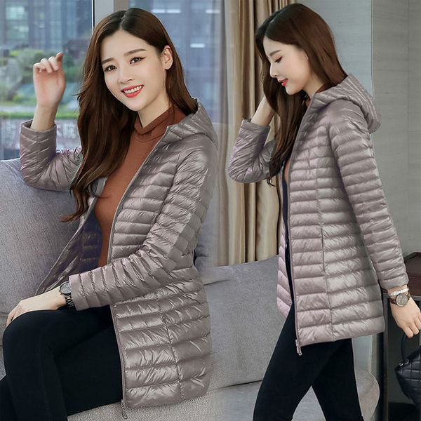 Kerge naiste jakk kapuutsiga ja suurustega kuni 6XL