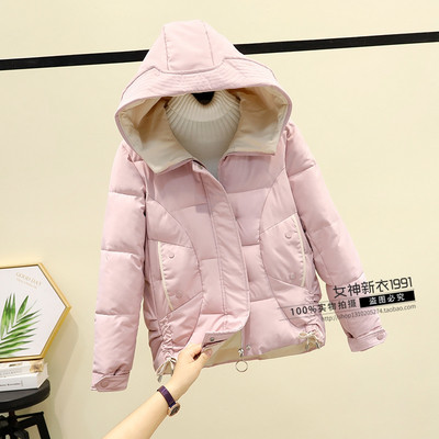 Γυναικείο χειμερινό μπουφάν με κουκούλα και κουμπιά - ασύμμετρο μοντέλο