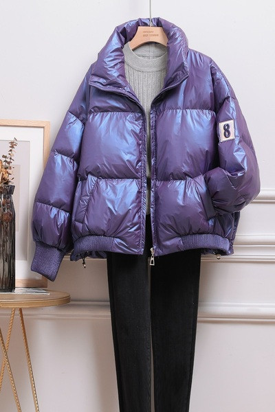 Γυναικείο χειμερινό μπουφάν μοντέλο με υψηλό κολάρο και φερμουάρ