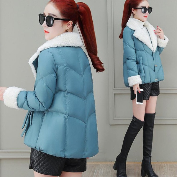 Stiilne pehme voodri ja V-kujulise kraega naiste jope