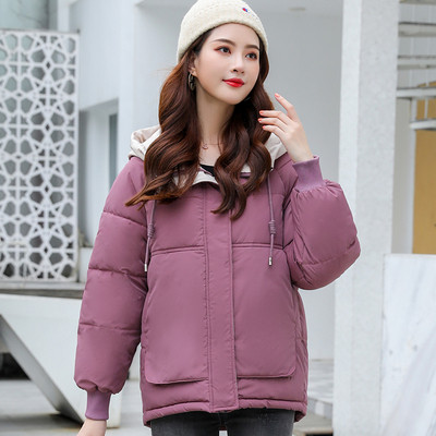 Sportlik-vabaaja naiste jope kapuutsi ja taskutega