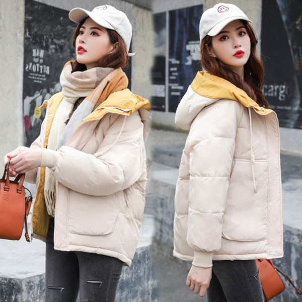 Sportlik-vabaaja naiste jope kapuutsi ja taskutega