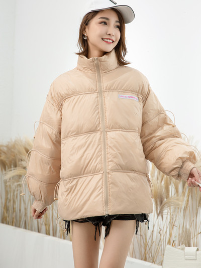 Női téli kabát nyakkendővel sima modell