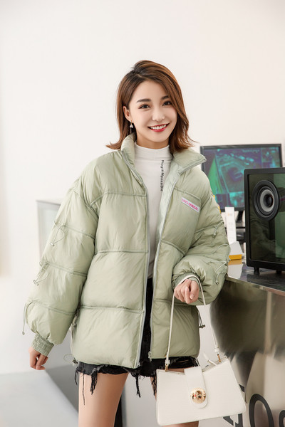 Női téli kabát nyakkendővel sima modell